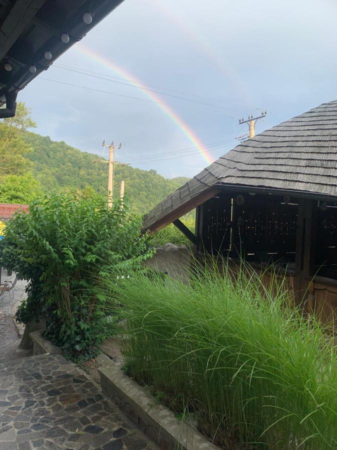 No Comment Rustic Curtea De Arges Exterior photo